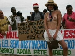 Toplessaço- Mais uma Manifestação do Facebook no RJ Dessa Vez Pela Liberdade da Nudez