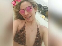 Ninfeta Loira Muito Gostosinha Tira Fotos Sensuais e Totalmente Nua Pra Enviar Pro Seu Nego Mas Acaba Parando na Net - RJ