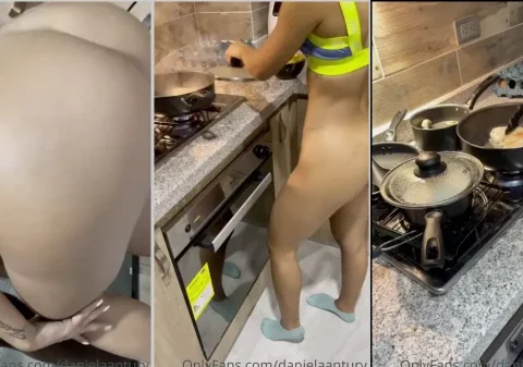 Colombiana gostosa na cozinha exibindo o seu corpão esbelto