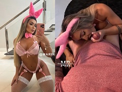 Miss Bumbum do Rio de Janeiro transa com fantasia erotica de coelhinha